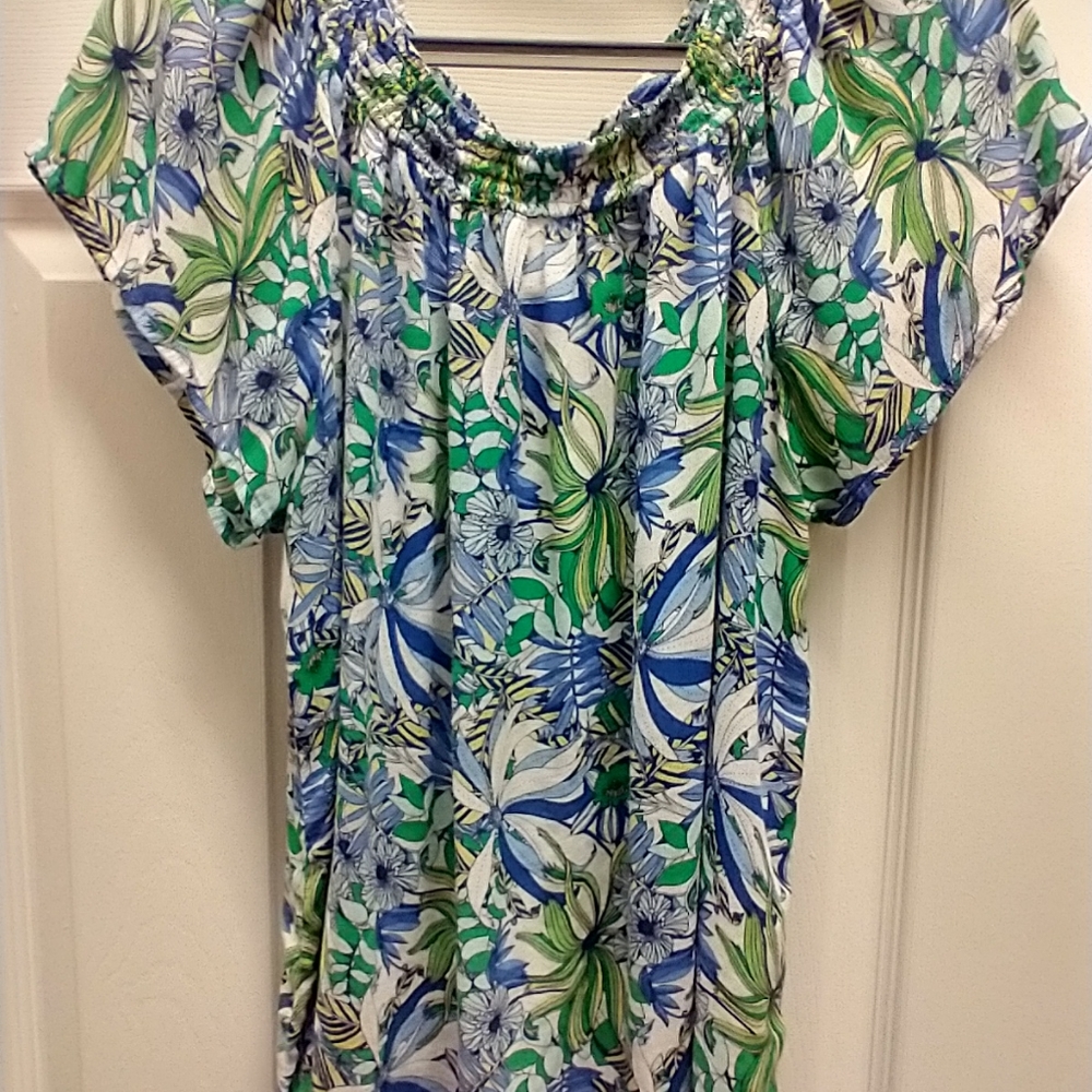 Liz Claiborne top
